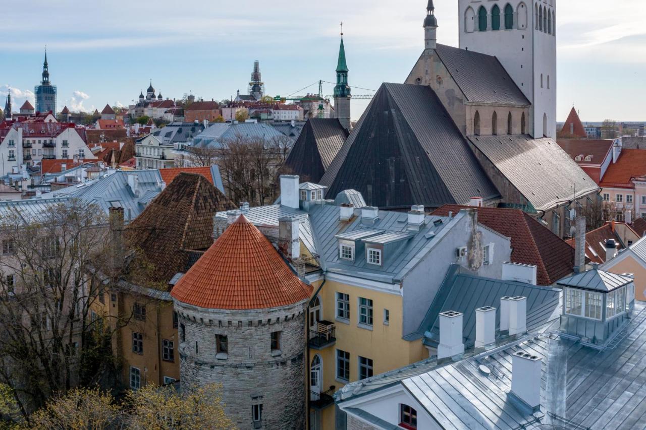 Old Town - Unique Tower Apartment Tallinn Extérieur photo